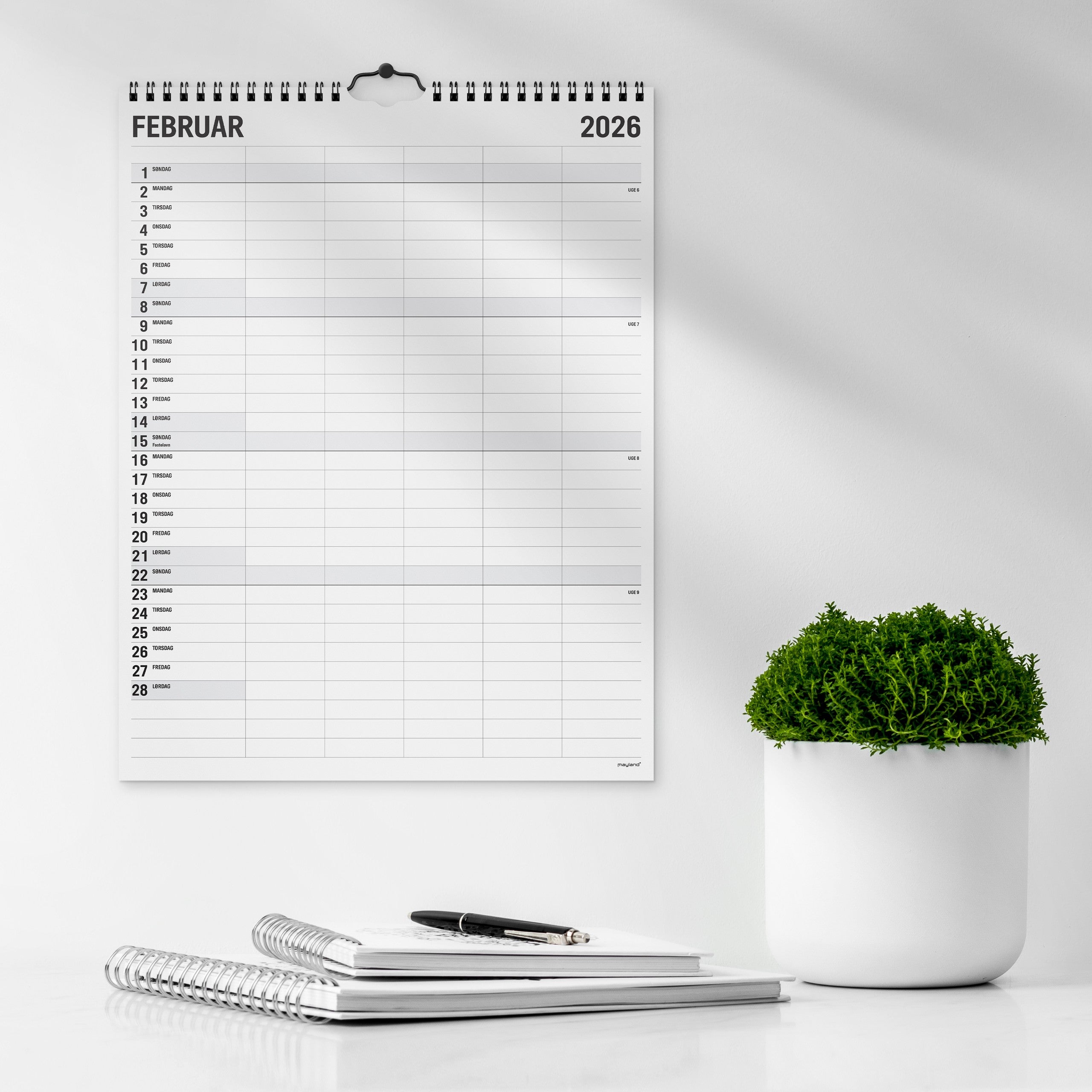 Studie Familiekalender Black and White 5 kol. 2025/2026