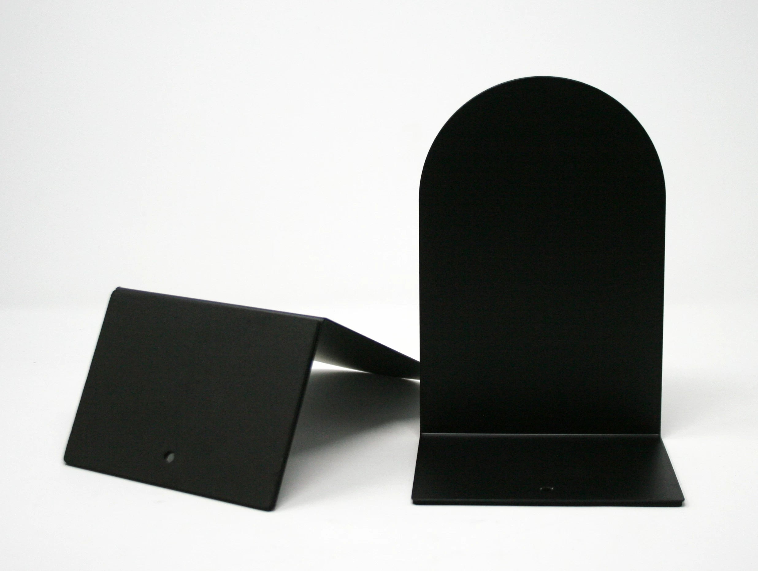 bogstøtter 20 cm. metal sort 2 stk - danblok