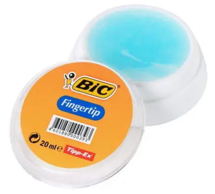Fingertip Moistener