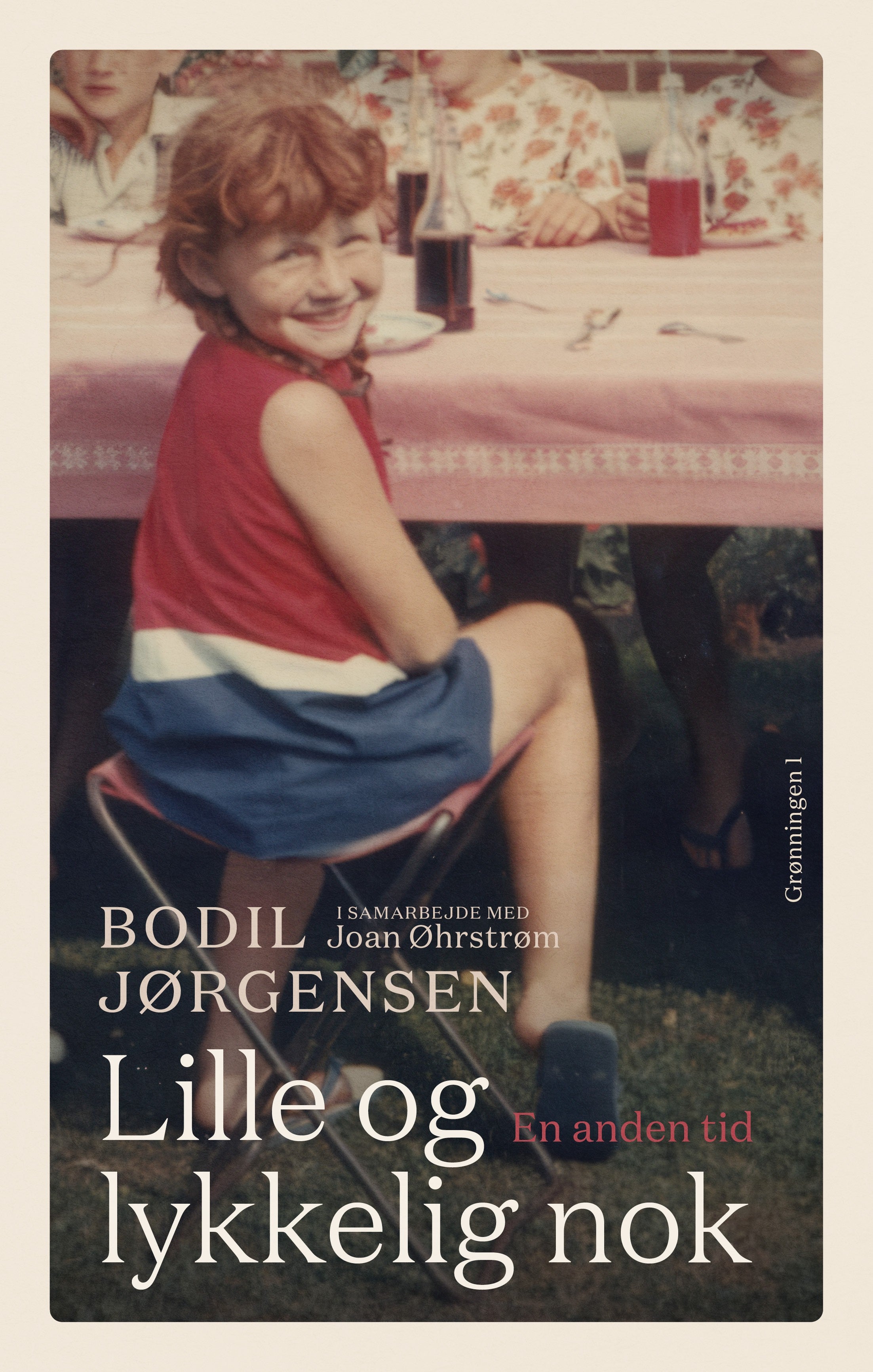 Lille og lykkelig nok